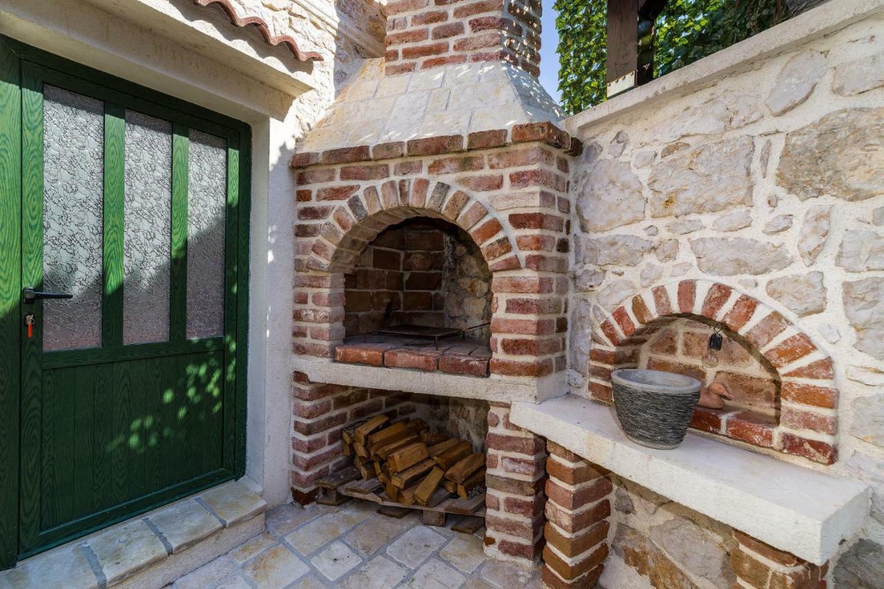 Stone House Villa Ražanac Eksteriør billede